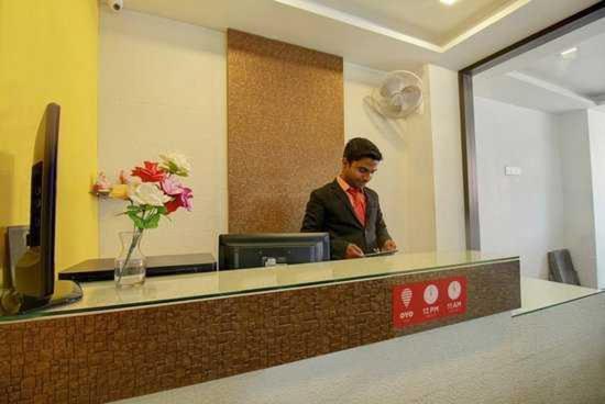 Capital O Bvh Hospitality Near Pvr Ansal Plaza Greater Noida 호텔 외부 사진